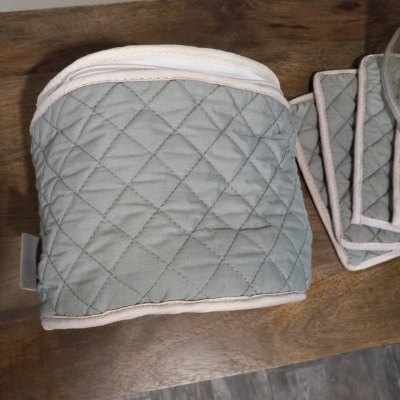 Hold Everything Padded Bowl Dish Storage - Picture 3 of 16